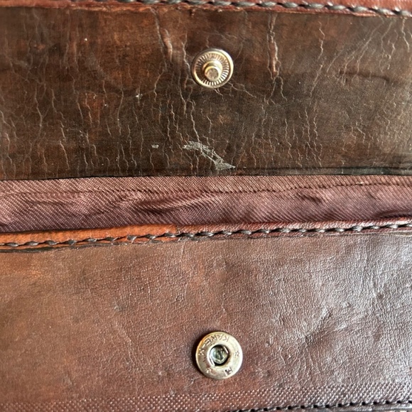 Vintage Brown Leather Tri-Fold Clasp Closure Wallet with Woven Details - Picture 9 of 12